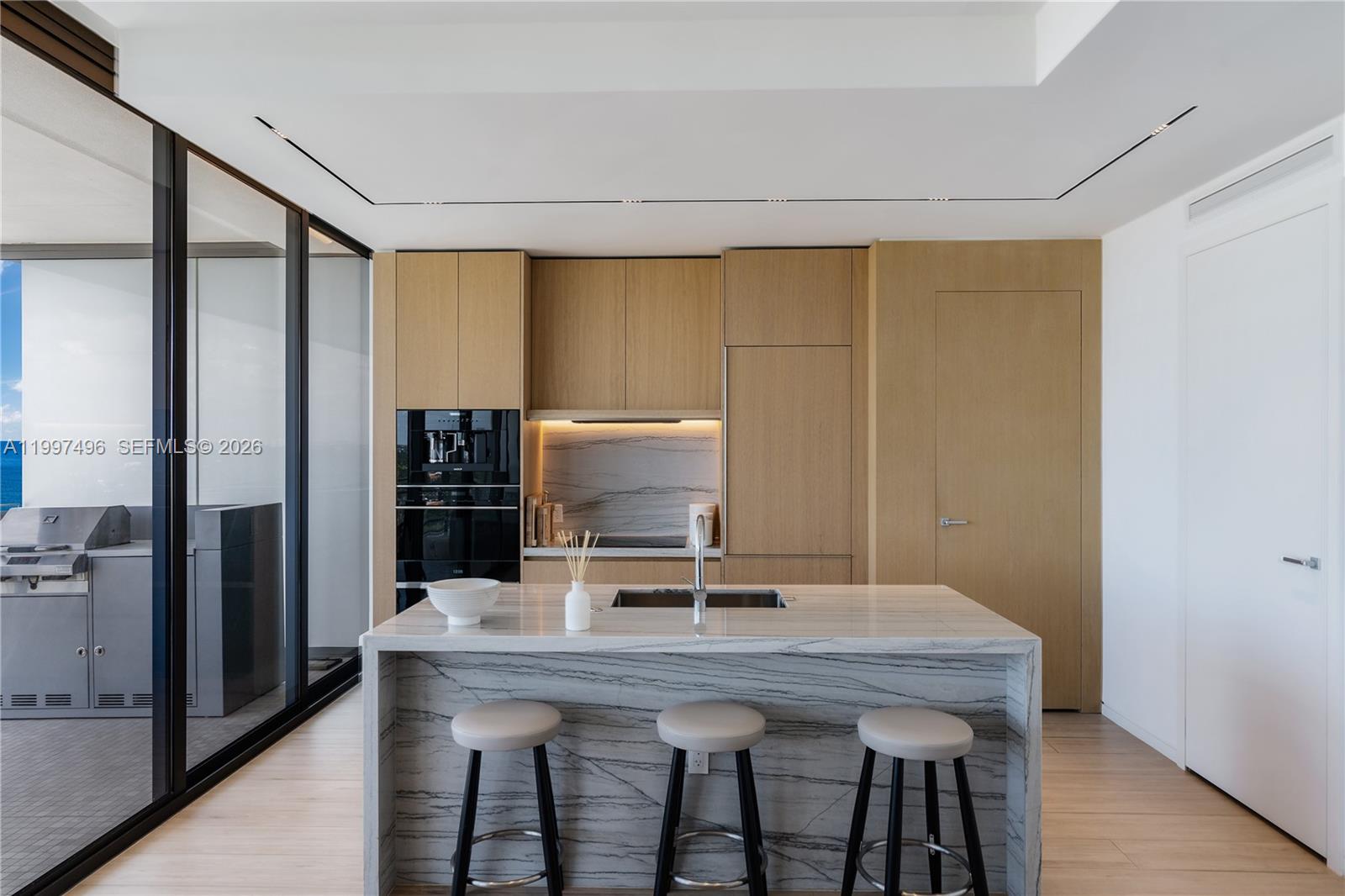 8701 Collins Ave #1103, Miami Beach FL 33154