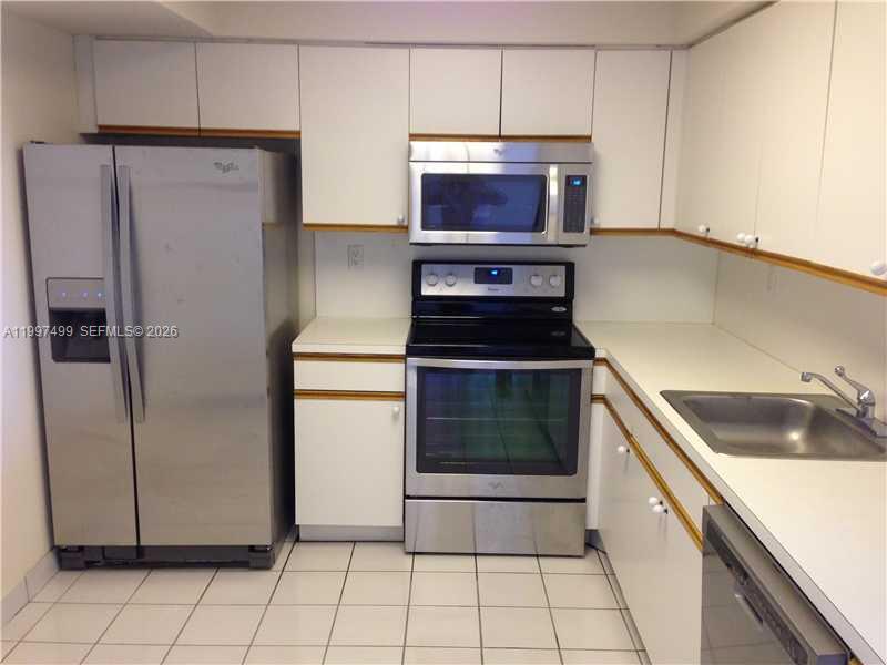 3600 MYSTIC POINTE DR #1504, Aventura FL 33180
