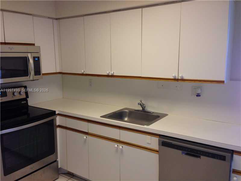 3600 MYSTIC POINTE DR #1504, Aventura FL 33180