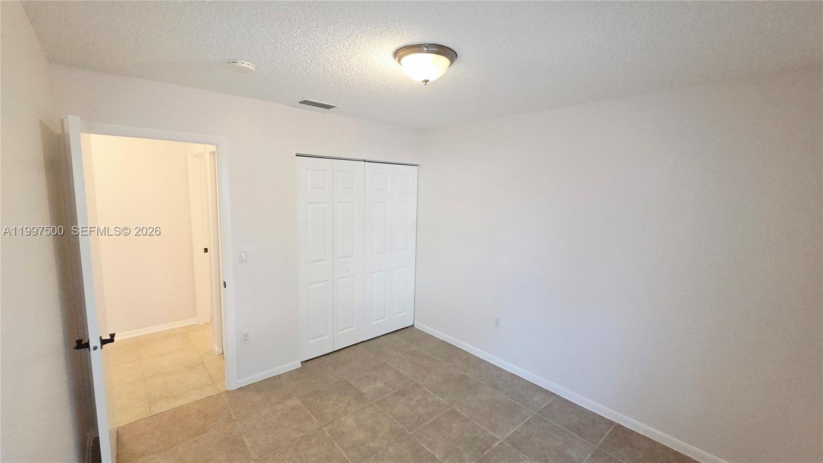 3247 NW 123rd Ave, Sunrise FL 33323