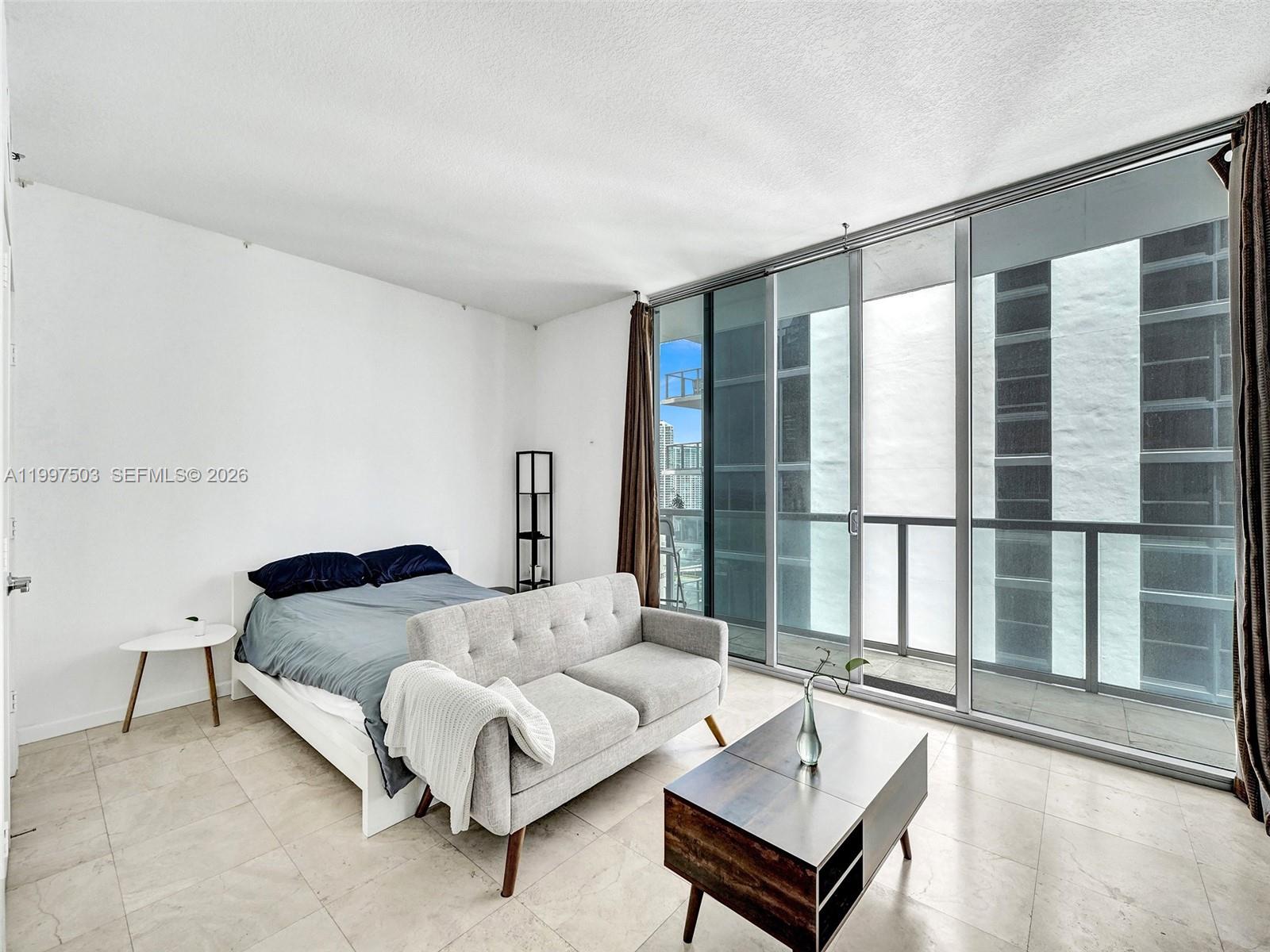 1050 Brickell Ave #2722, Miami FL 33131