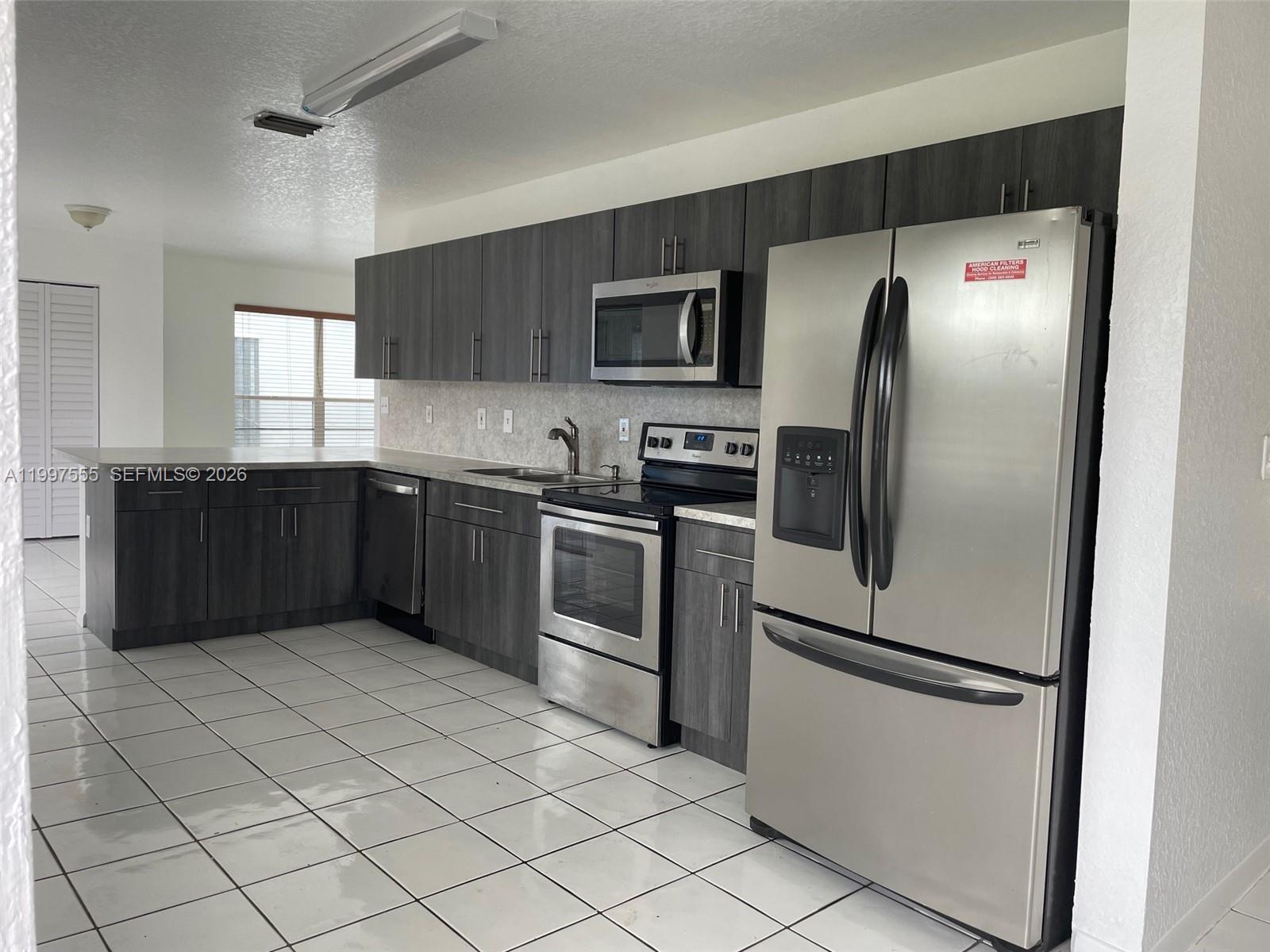9771 SW 211th st, Cutler Bay FL 33189