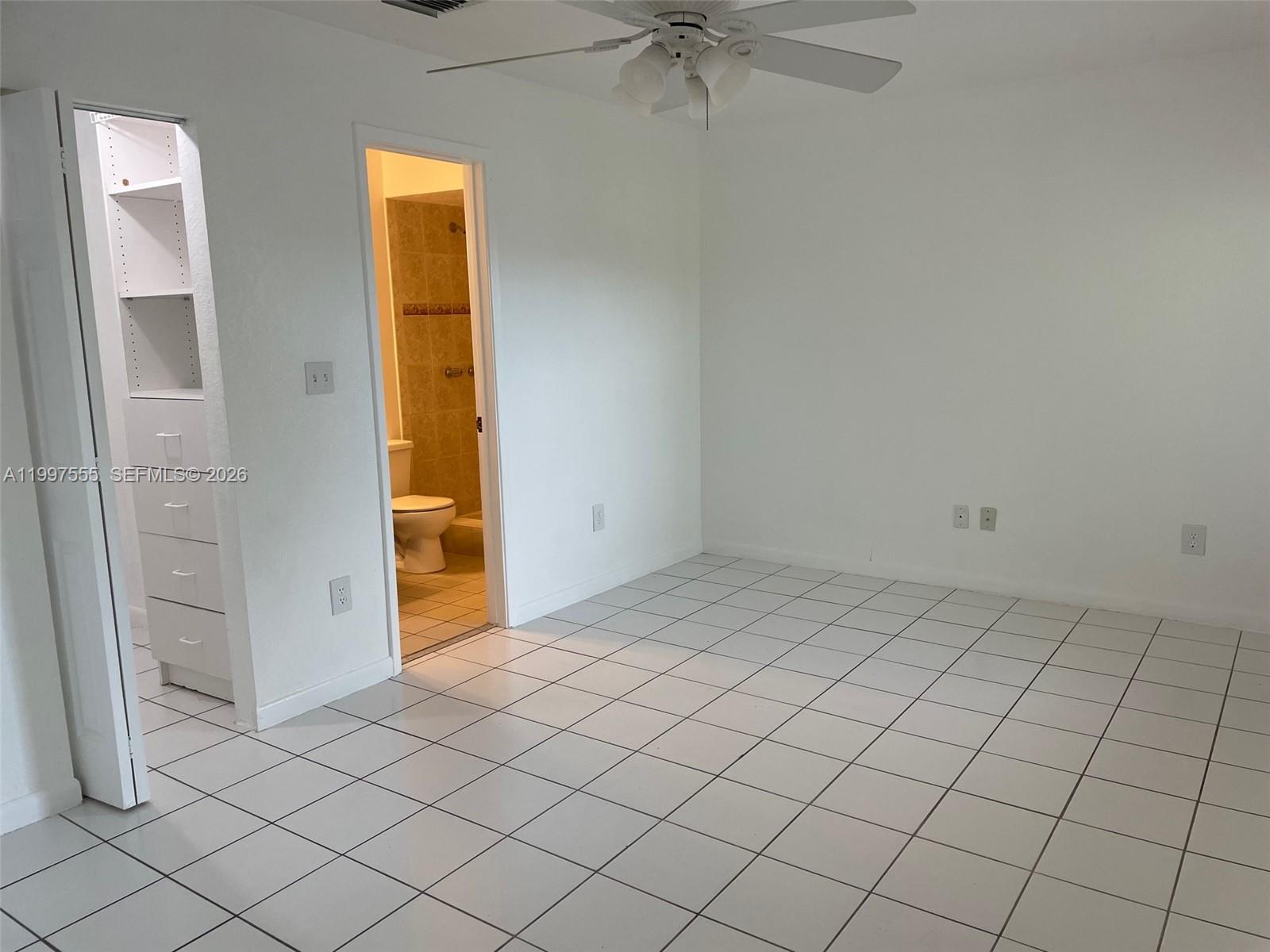 9771 SW 211th st, Cutler Bay FL 33189