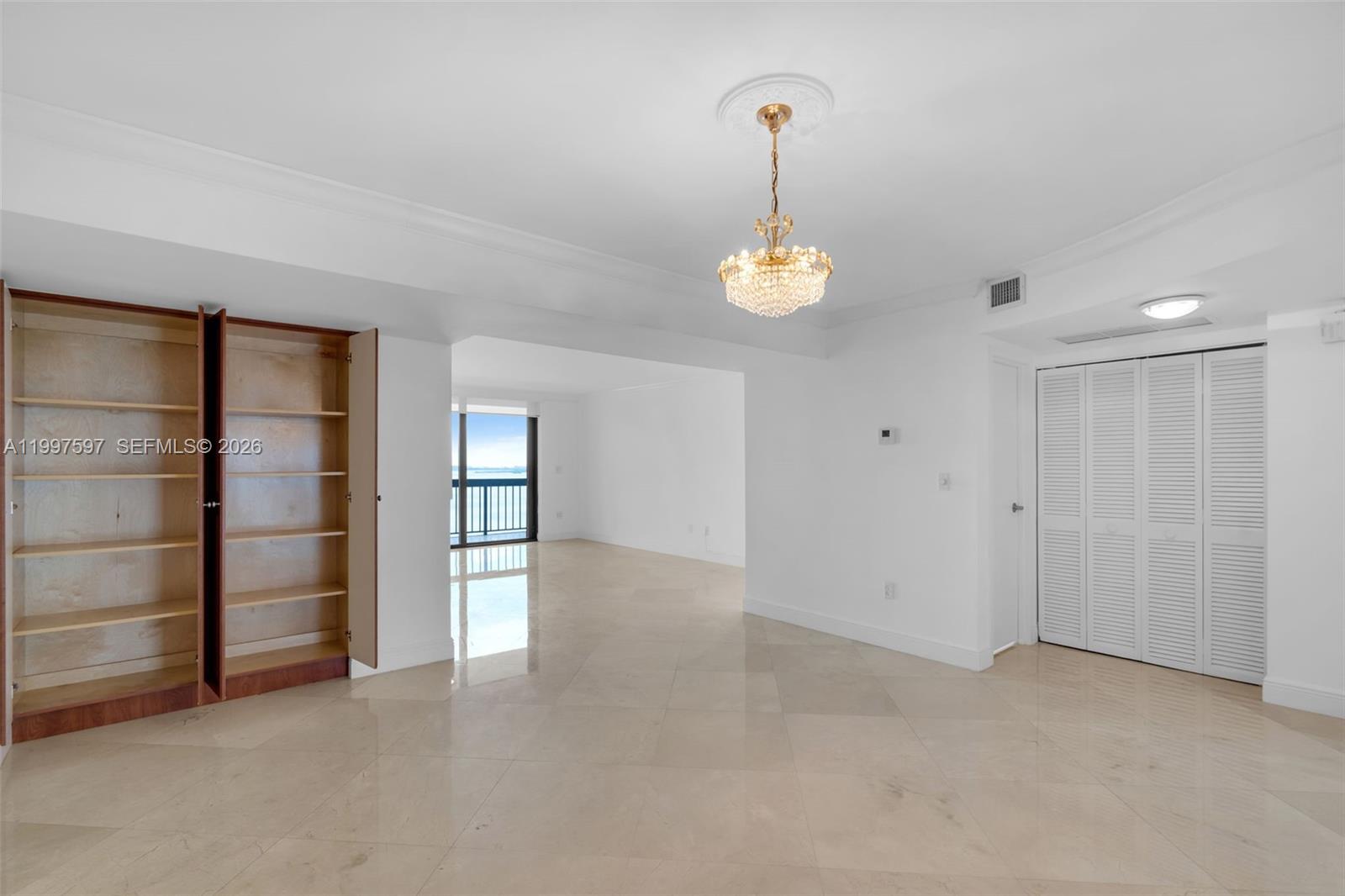 2333 Brickell Ave #1109, Miami FL 33129