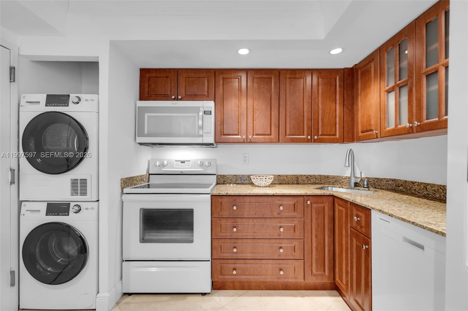 2333 Brickell Ave #1109, Miami FL 33129