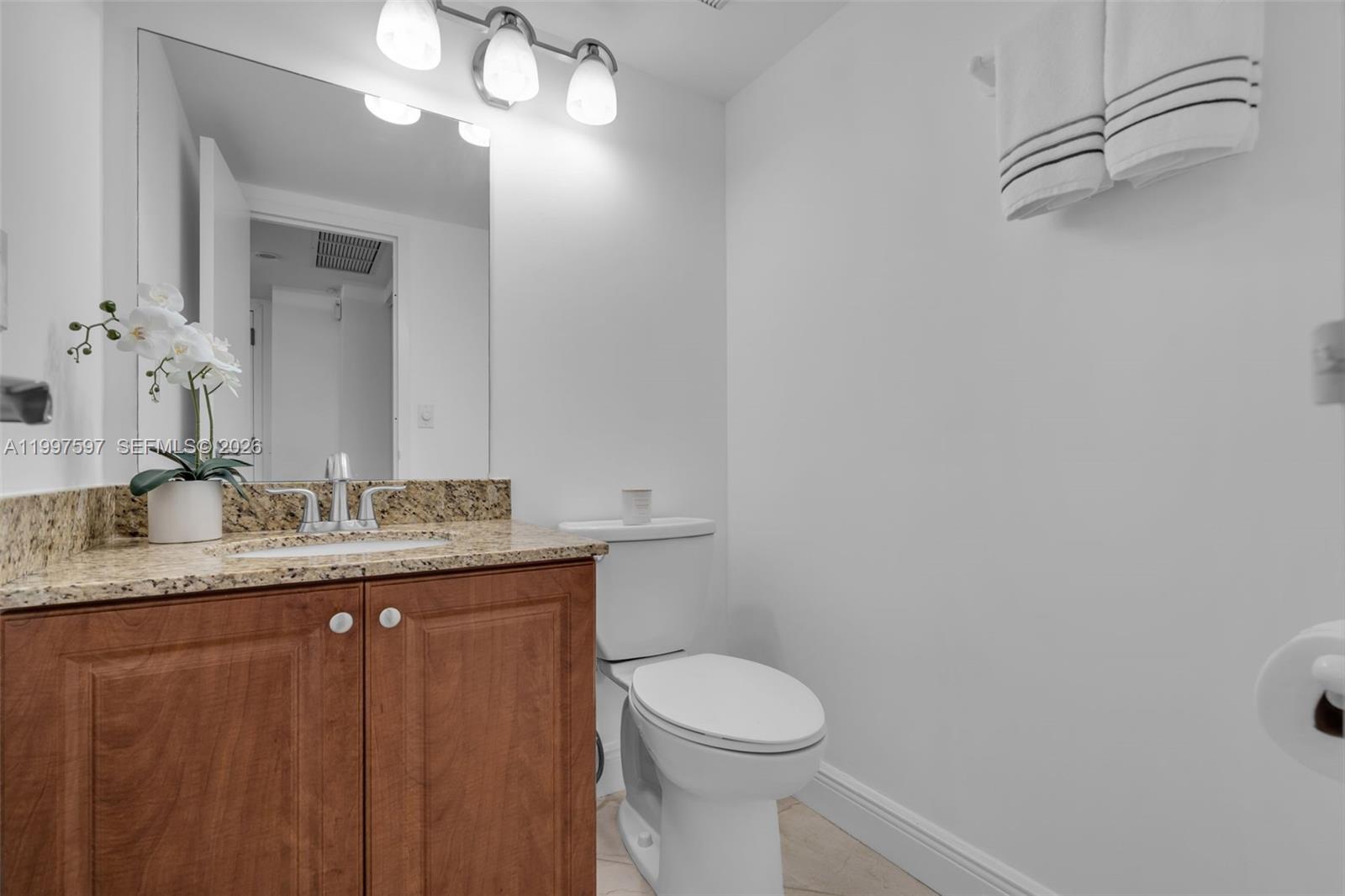 2333 Brickell Ave #1109, Miami FL 33129