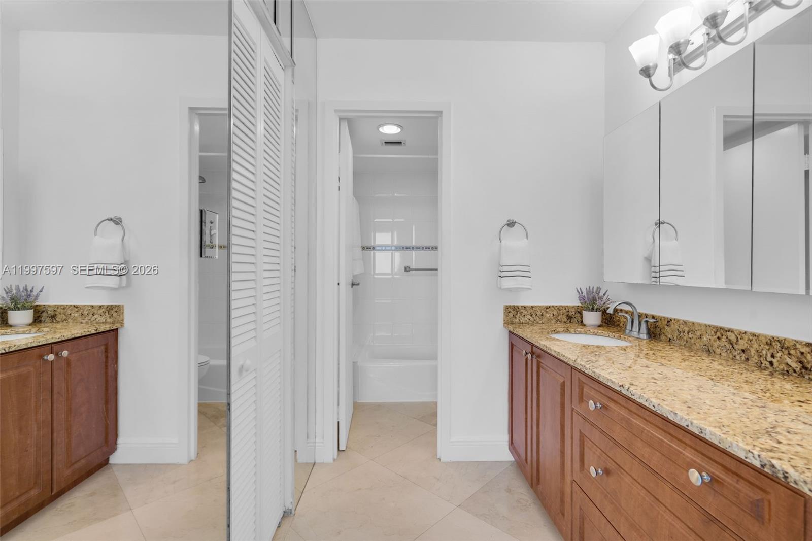 2333 Brickell Ave #1109, Miami FL 33129