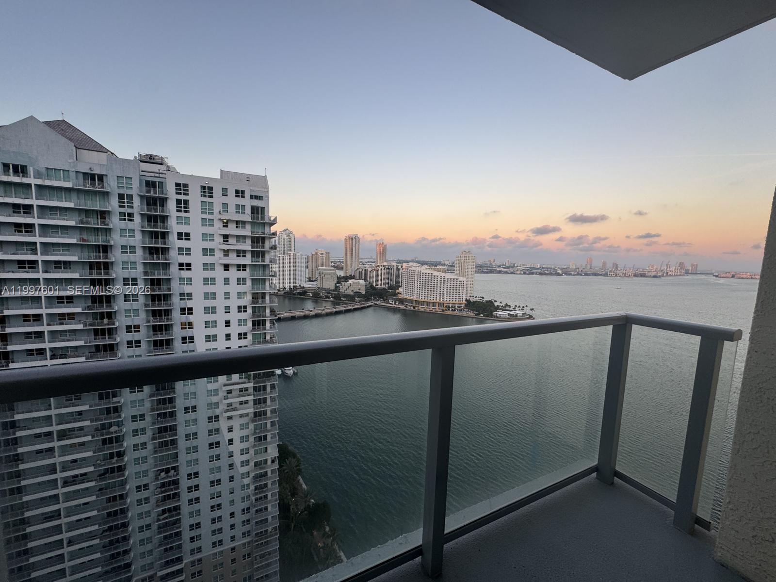 1155 Brickell Bay Dr #2908, Miami FL 33131