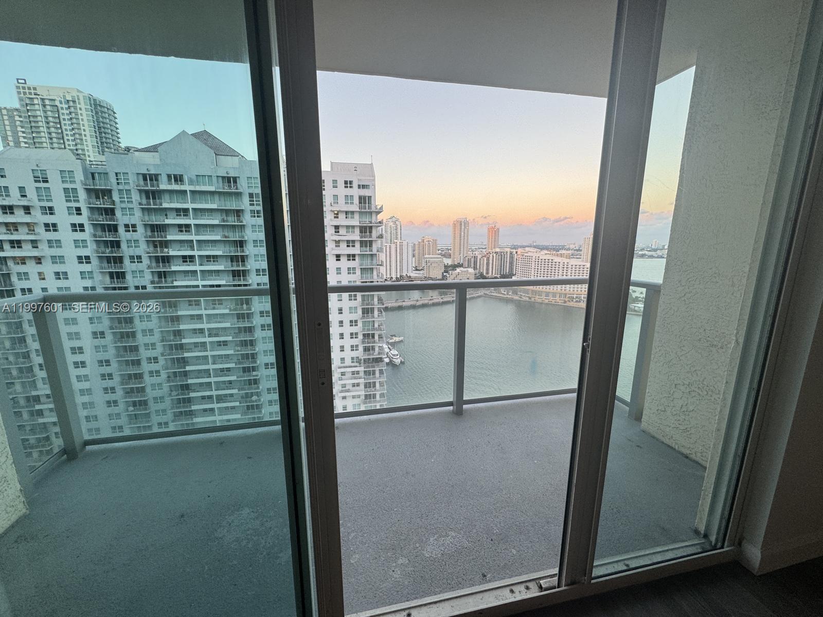 1155 Brickell Bay Dr #2908, Miami FL 33131