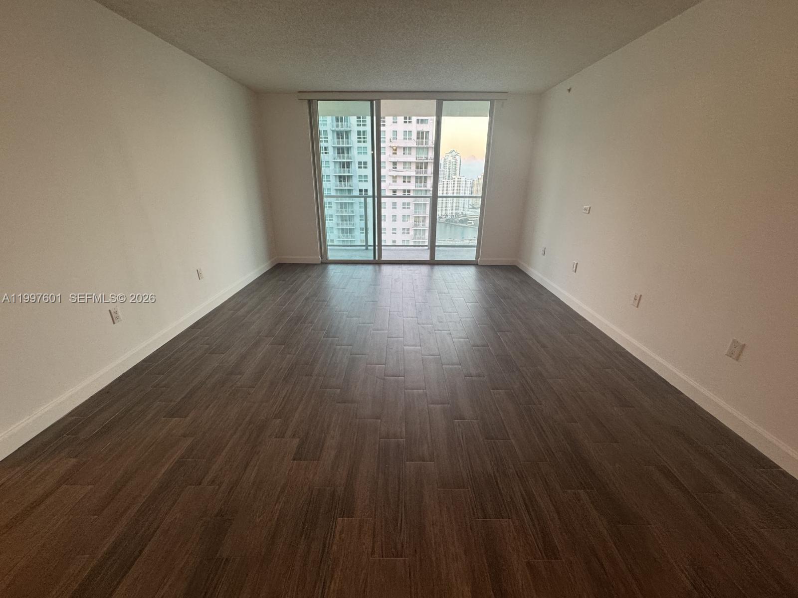 1155 Brickell Bay Dr #2908, Miami FL 33131