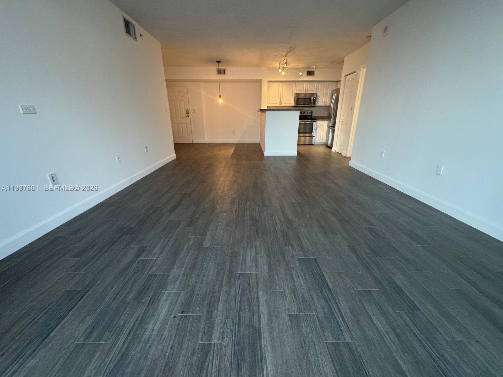 1155 Brickell Bay Dr #2908, Miami FL 33131