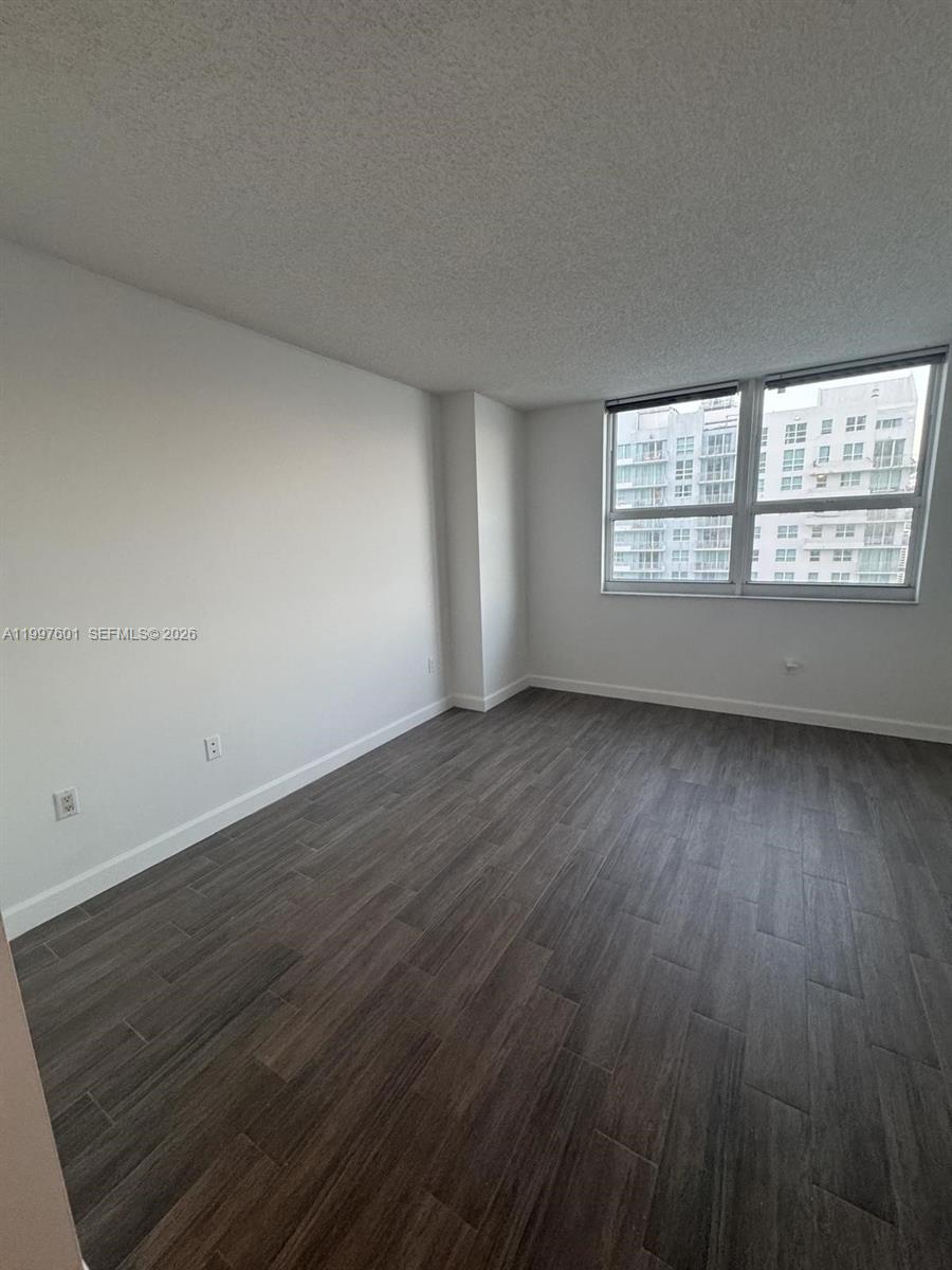 1155 Brickell Bay Dr #2908, Miami FL 33131