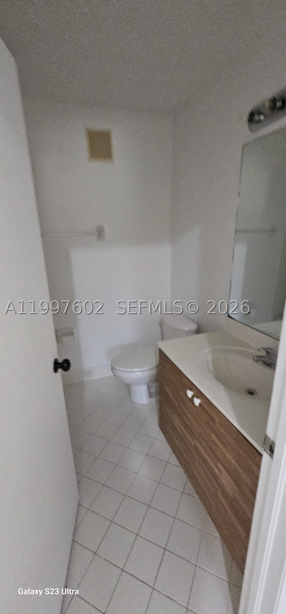 935 NE 33rd Ter #204, Homestead FL 33033