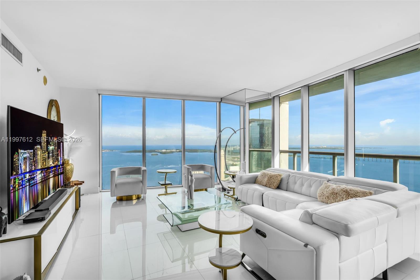 495 Brickell Ave #5301, Miami FL 33131