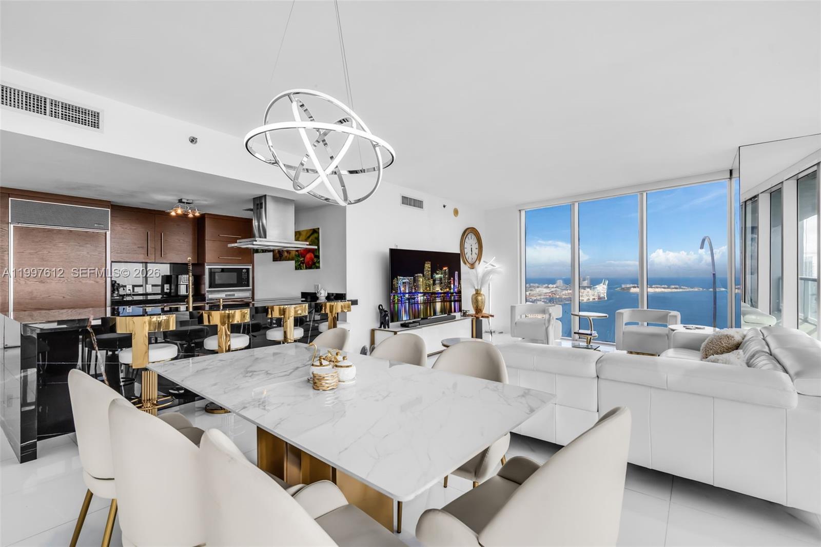 495 Brickell Ave #5301, Miami FL 33131