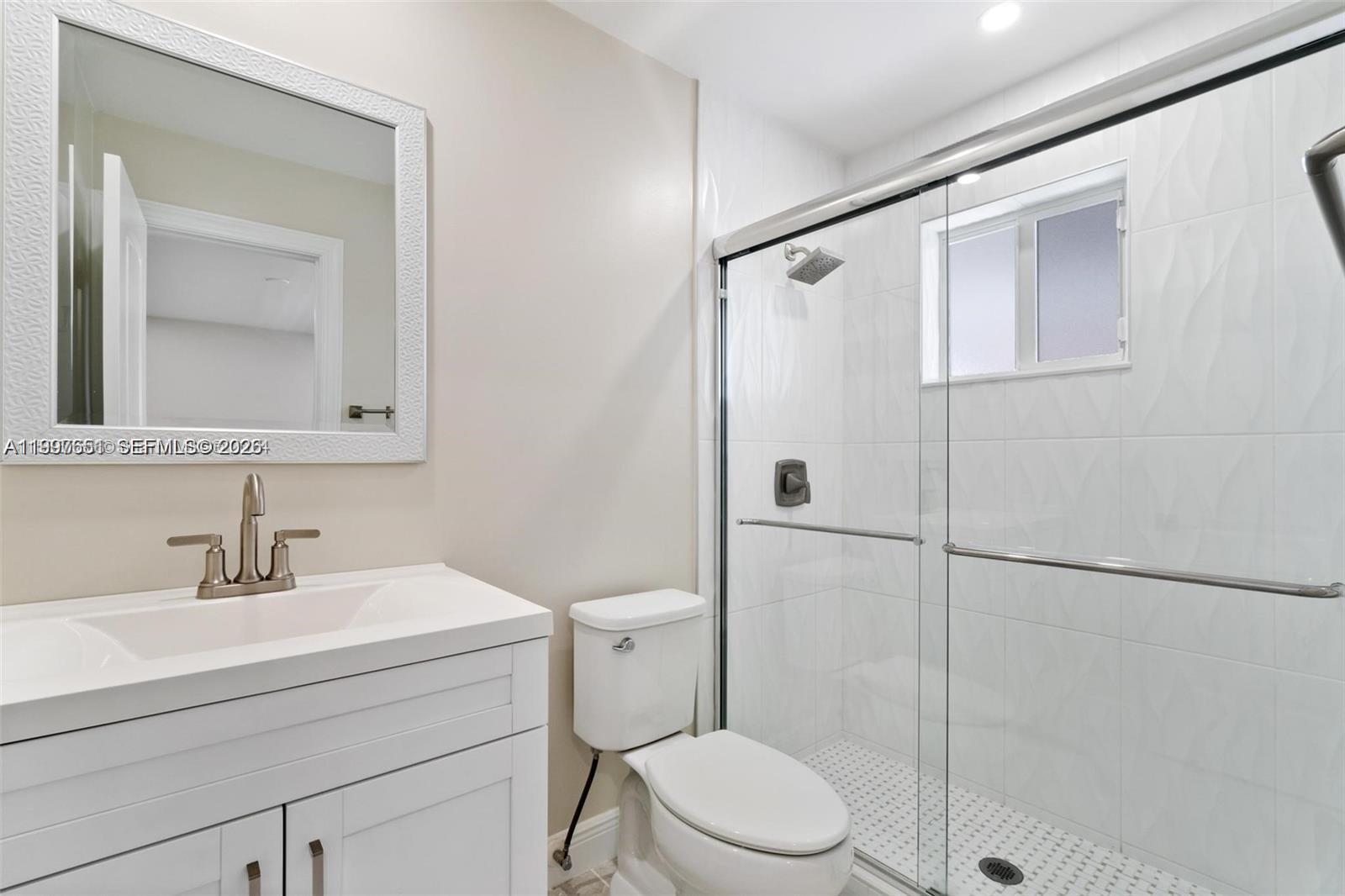 330 W 74th Pl #330, Hialeah FL 33014