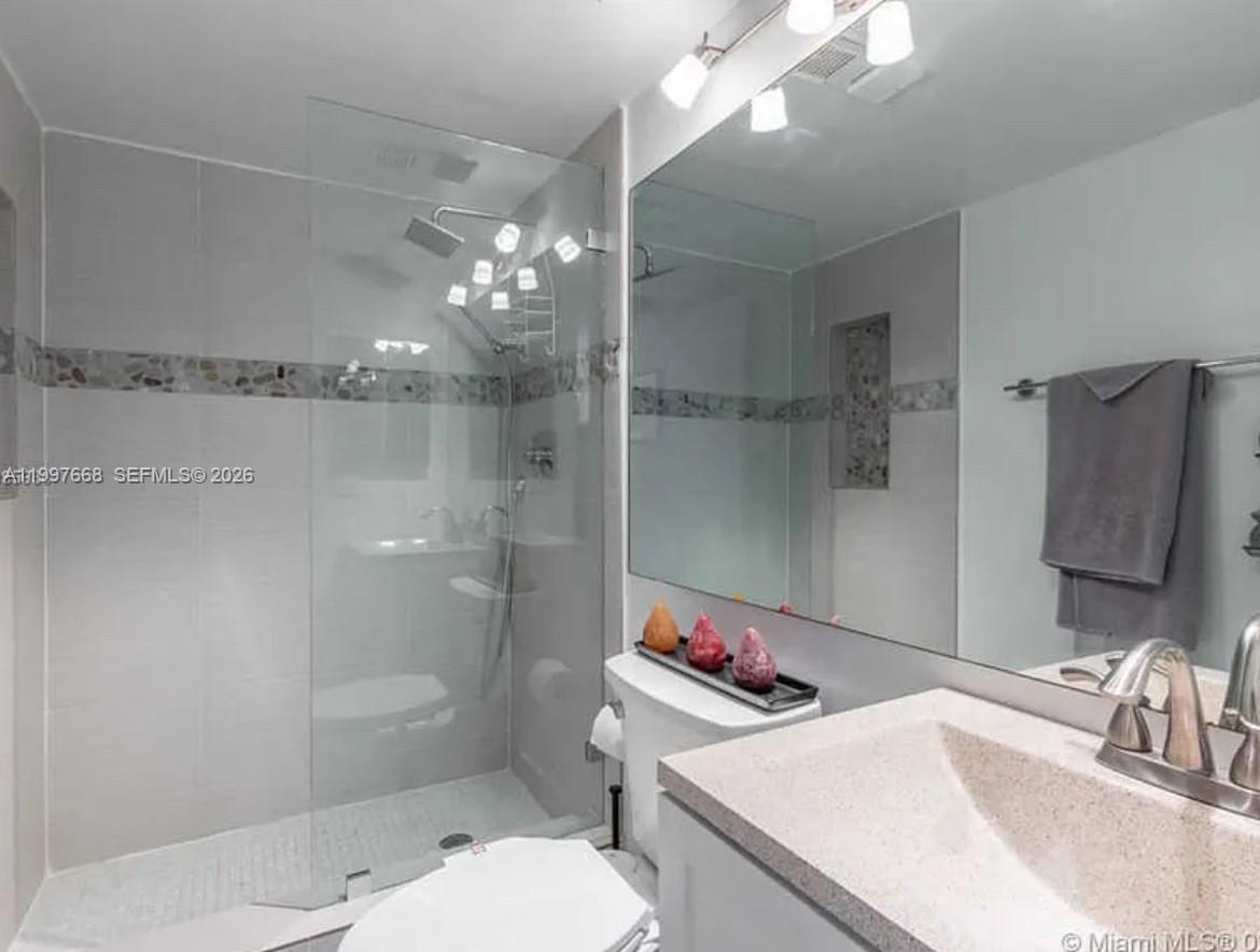 600 NE 36th St #1006, Miami FL 33137