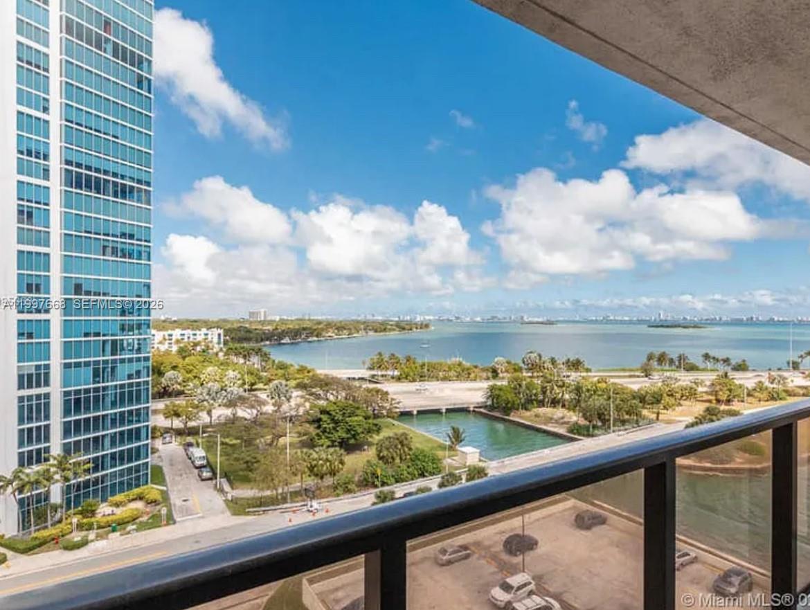 600 NE 36th St #1006, Miami FL 33137