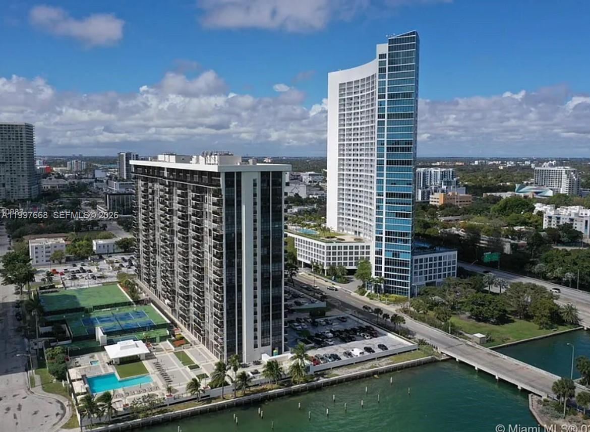 600 NE 36th St #1006, Miami FL 33137