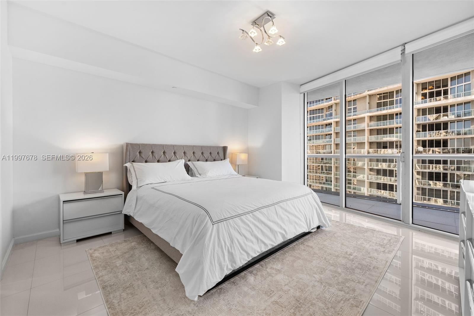 475 Brickell Ave #3711, Miami FL 33131