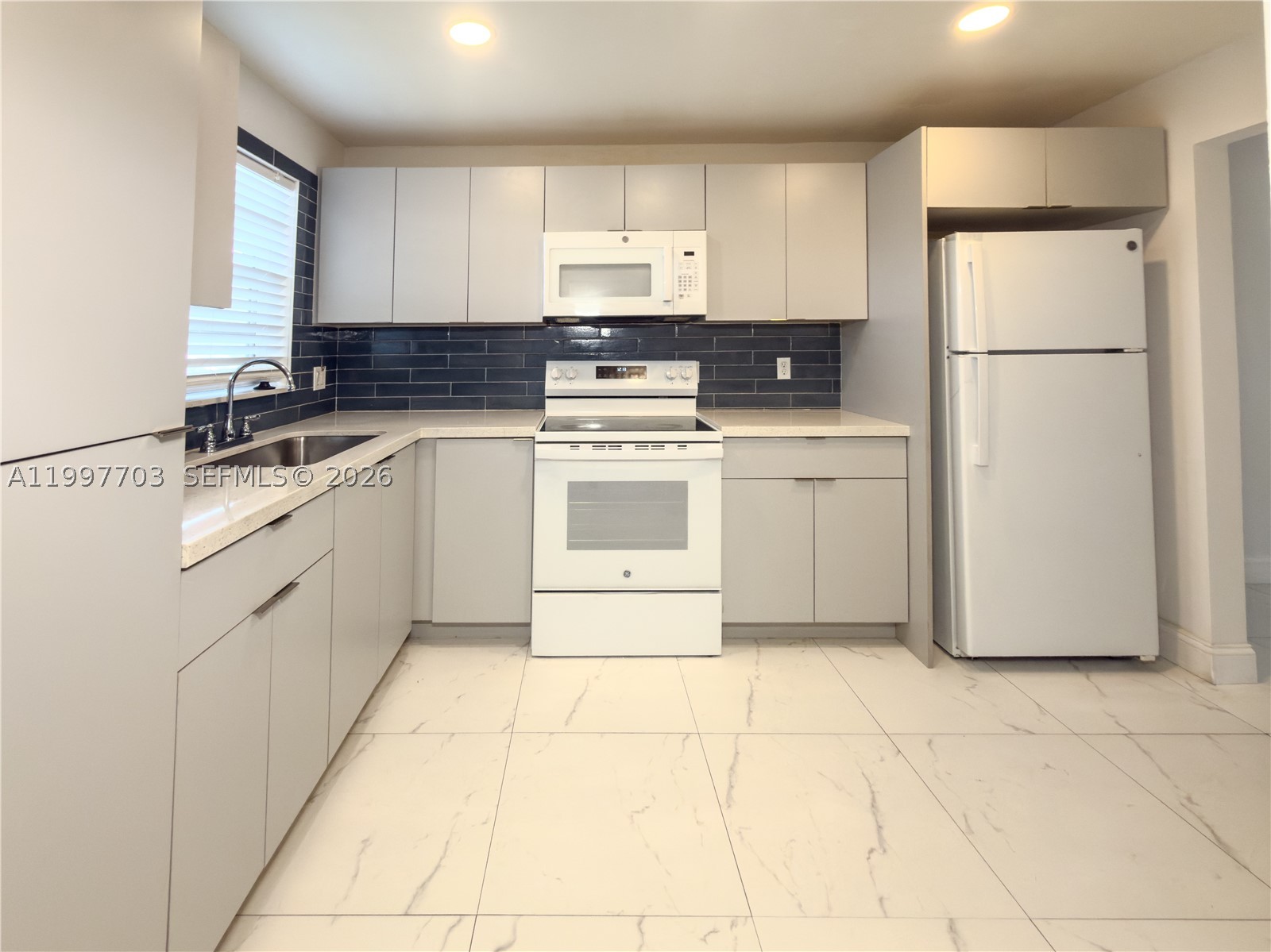 605 S State Road 7 #1D, Margate FL 33068