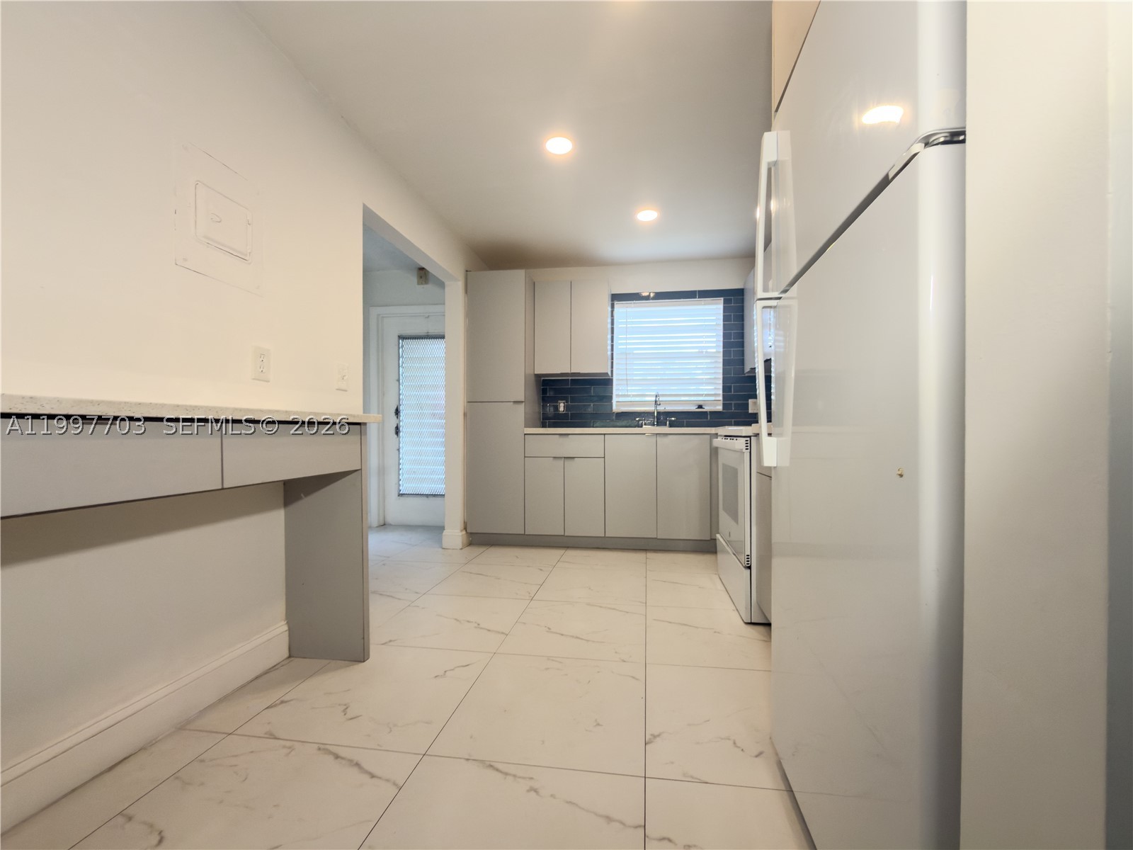 605 S State Road 7 #1D, Margate FL 33068