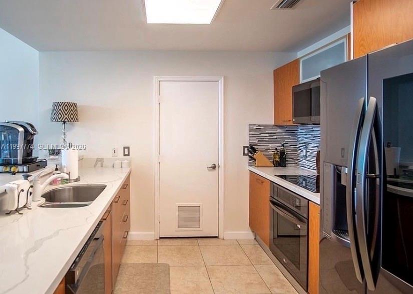 9066 SW 73rd Ct #806, Miami FL 33156