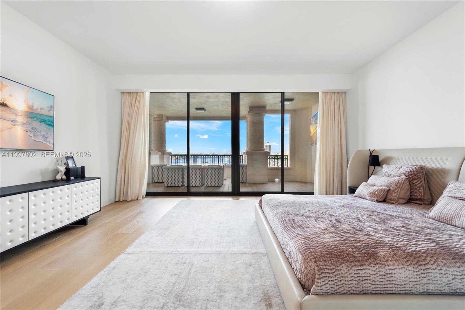 6882 Fisher Island Dr #6882, Miami Beach FL 33109