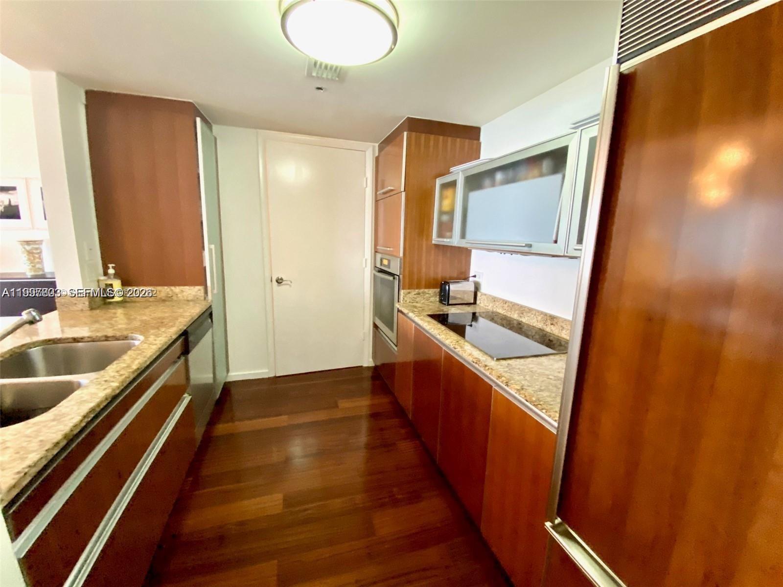 17201 Collins Ave #2005, Sunny Isles Beach FL 33160