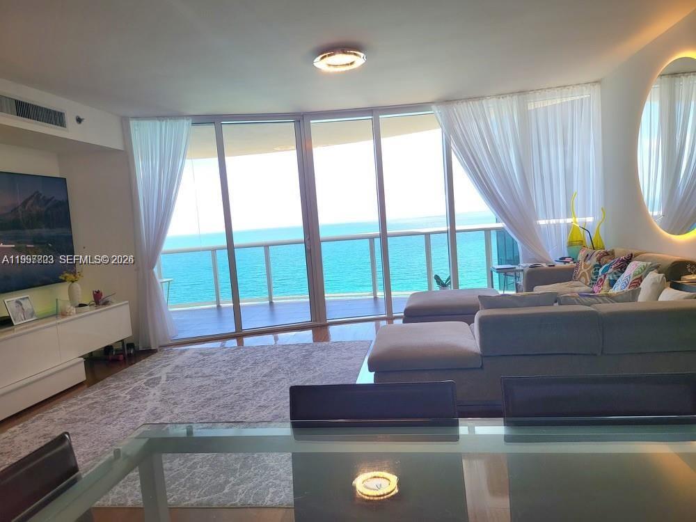 17201 Collins Ave #2005, Sunny Isles Beach FL 33160