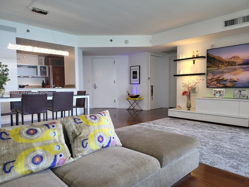 17201 Collins Ave #2005, Sunny Isles Beach FL 33160