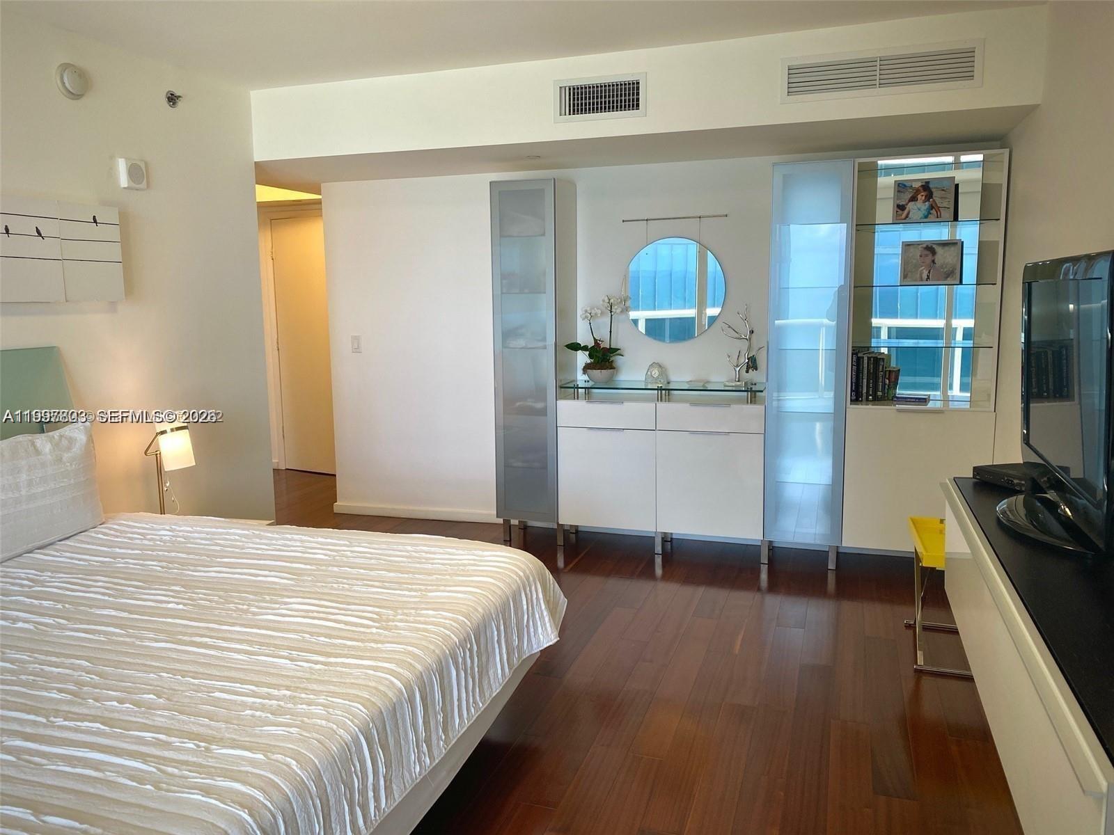17201 Collins Ave #2005, Sunny Isles Beach FL 33160
