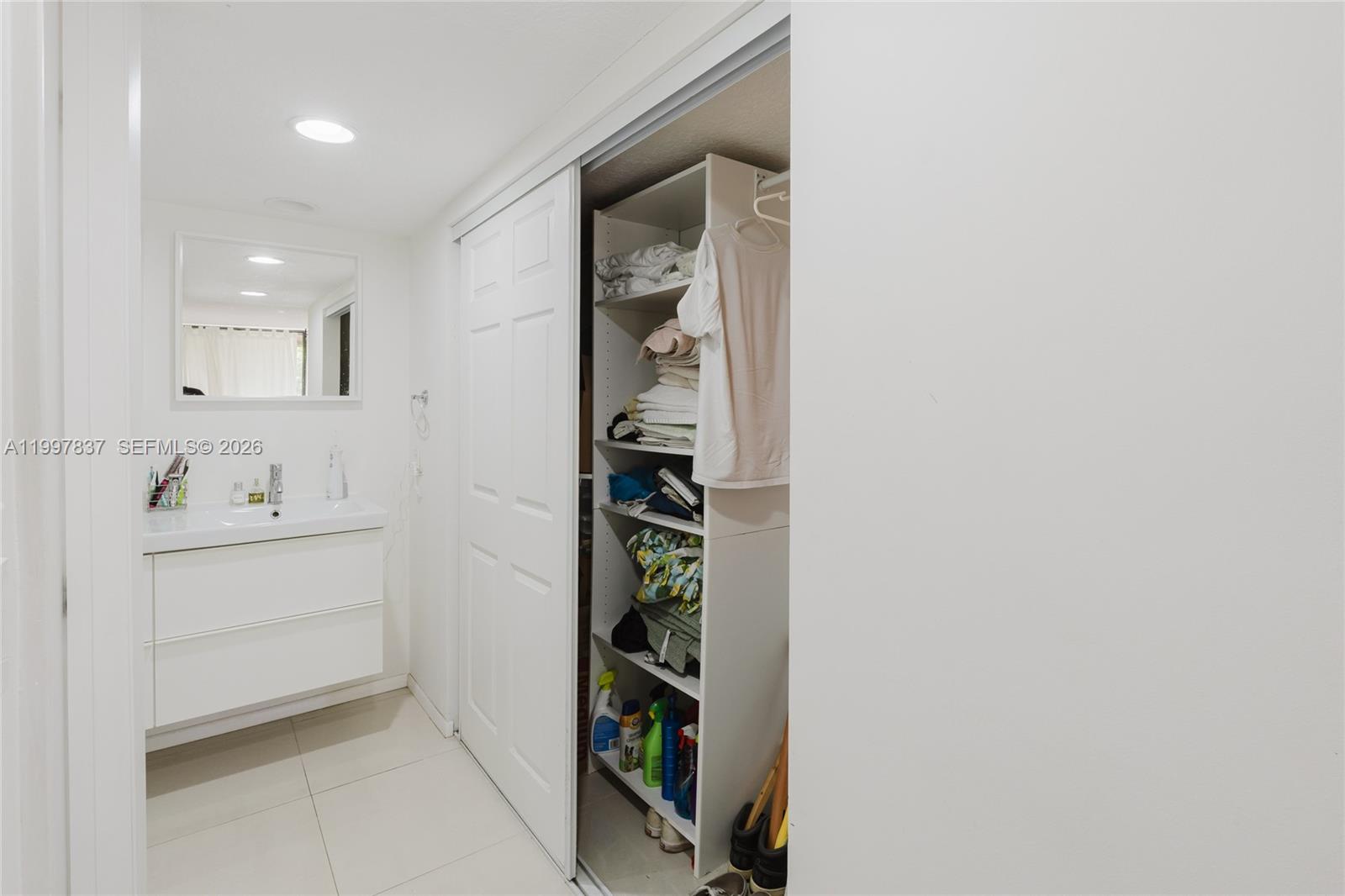 101 SW 96th Ter #101, Plantation FL 33324