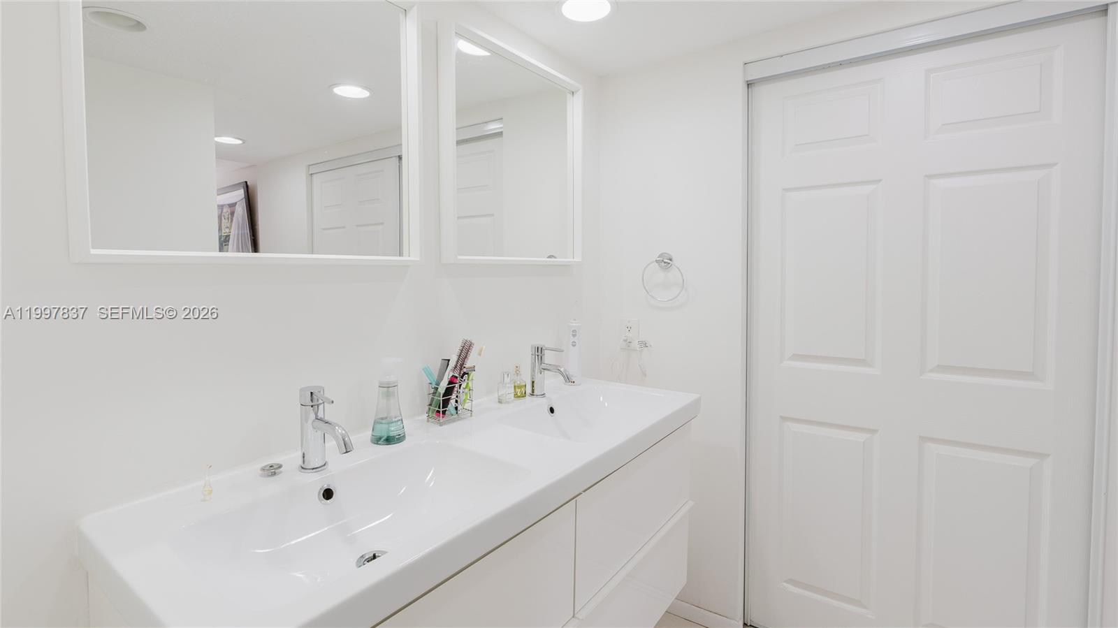 101 SW 96th Ter #101, Plantation FL 33324