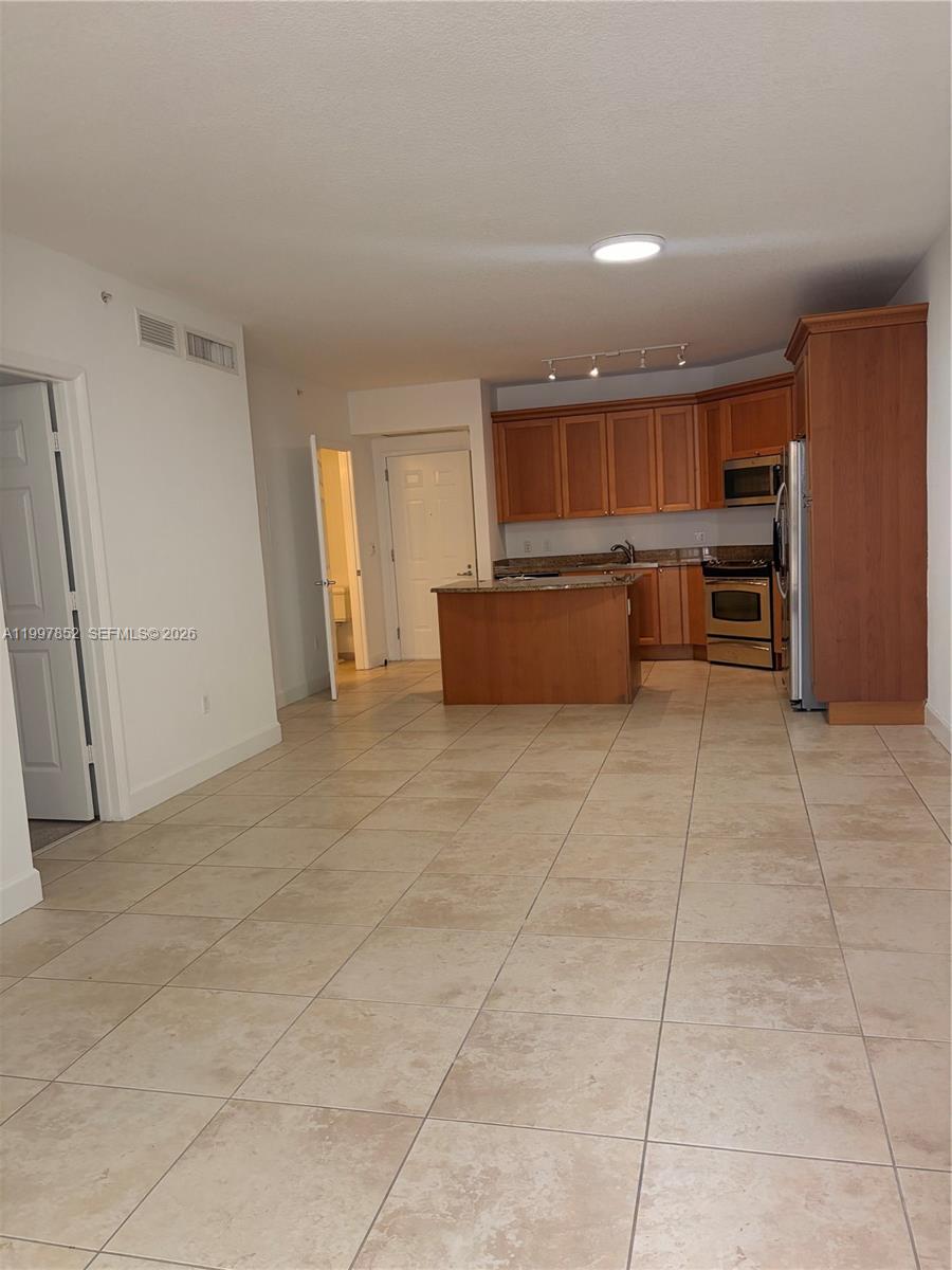55 Merrick Way #534, Coral Gables FL 33134