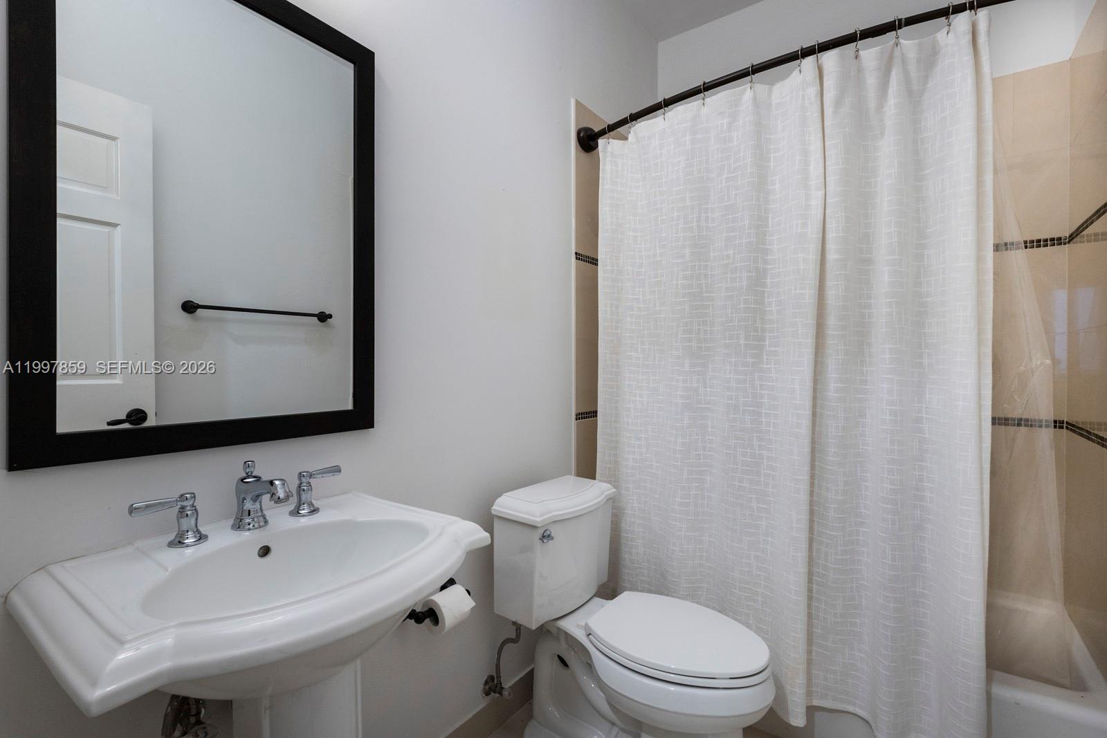 324 SW 30th Rd #-, Miami FL 33129