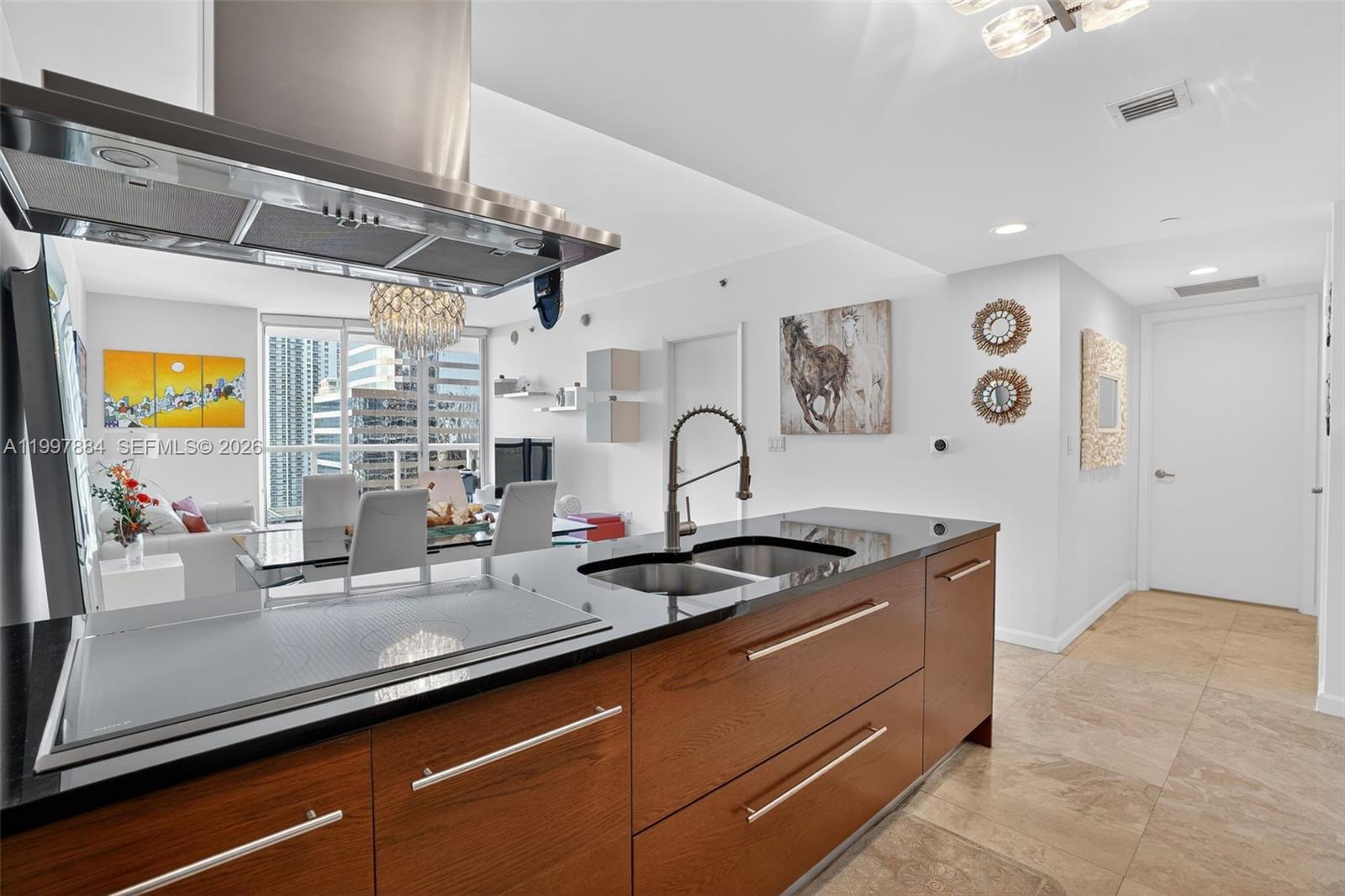 495 Brickell Ave #2807, Miami FL 33131