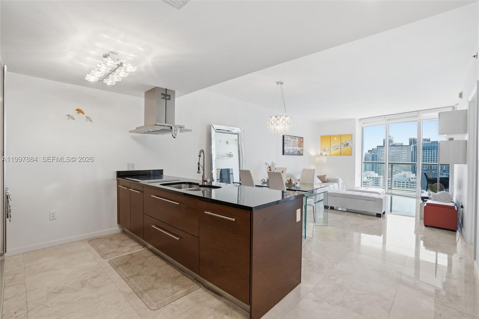 495 Brickell Ave #2807, Miami FL 33131