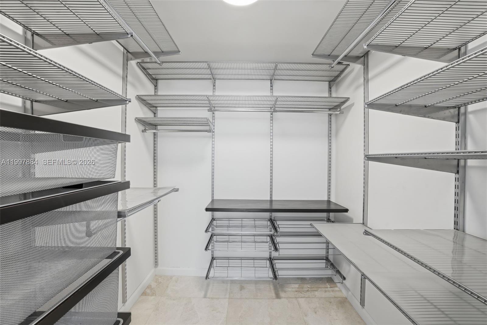 495 Brickell Ave #2807, Miami FL 33131