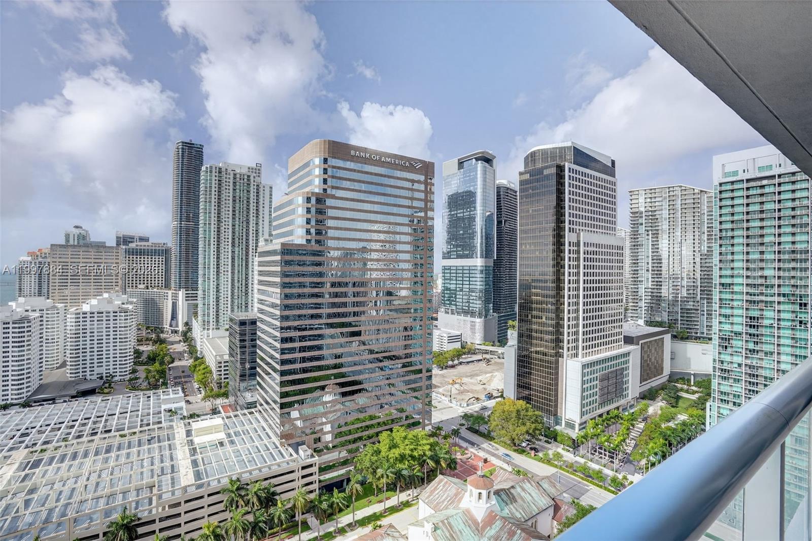 495 Brickell Ave #2807, Miami FL 33131