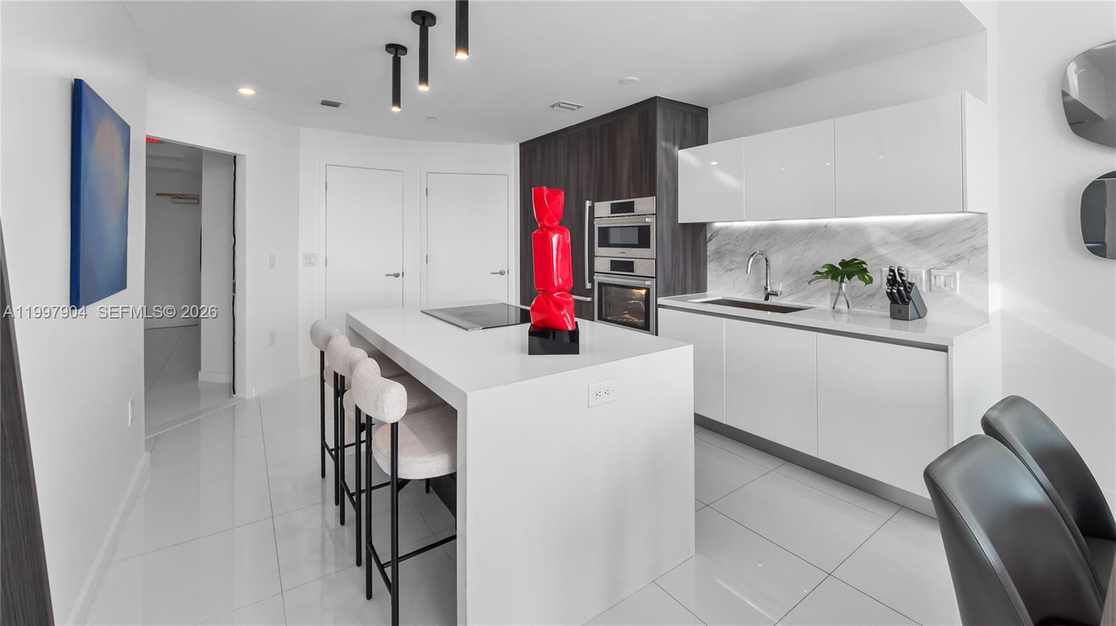 851 NE 1st Ave #1606, Miami FL 33132