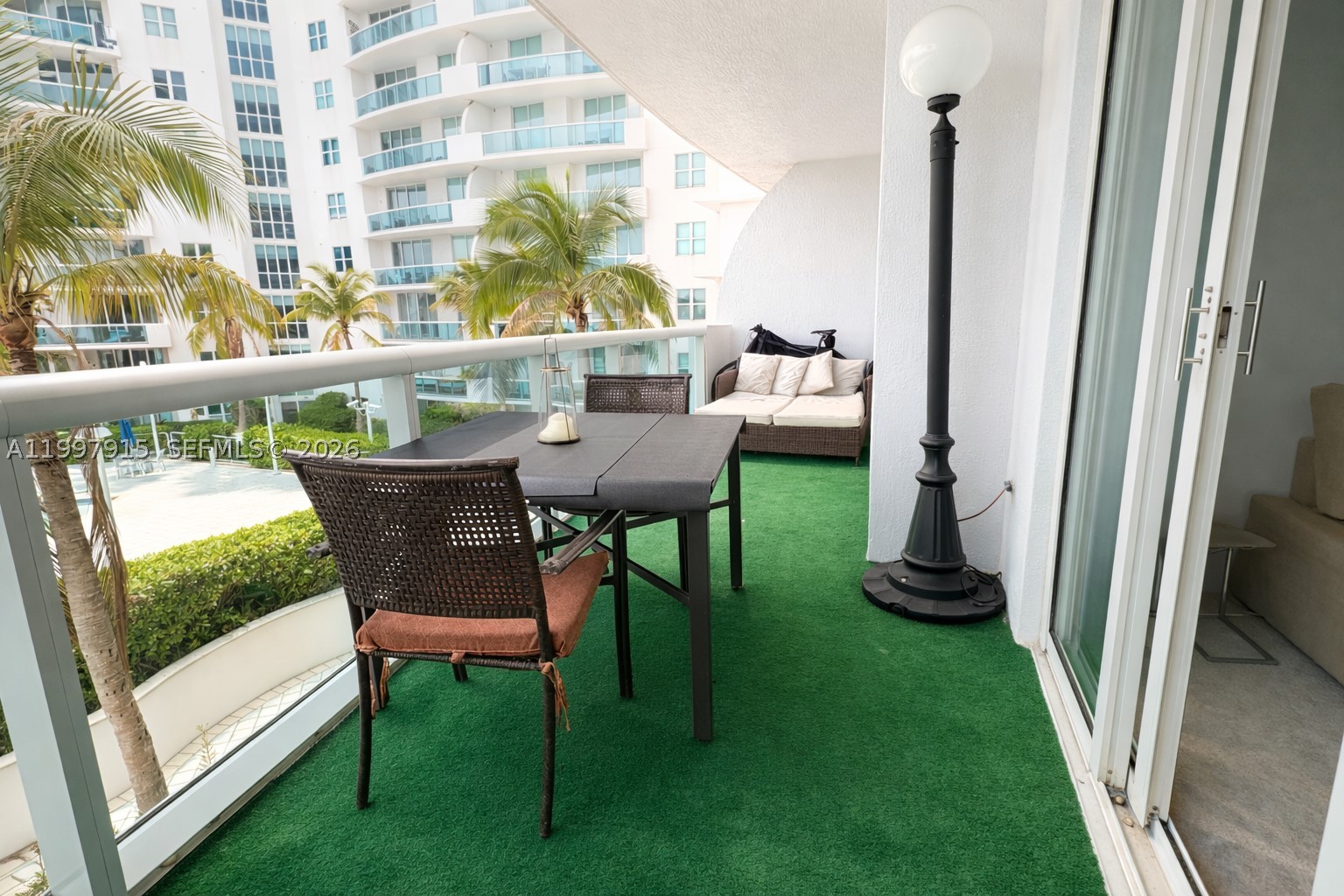 7900 Harbor Island Dr #706, North Bay Village FL 33141