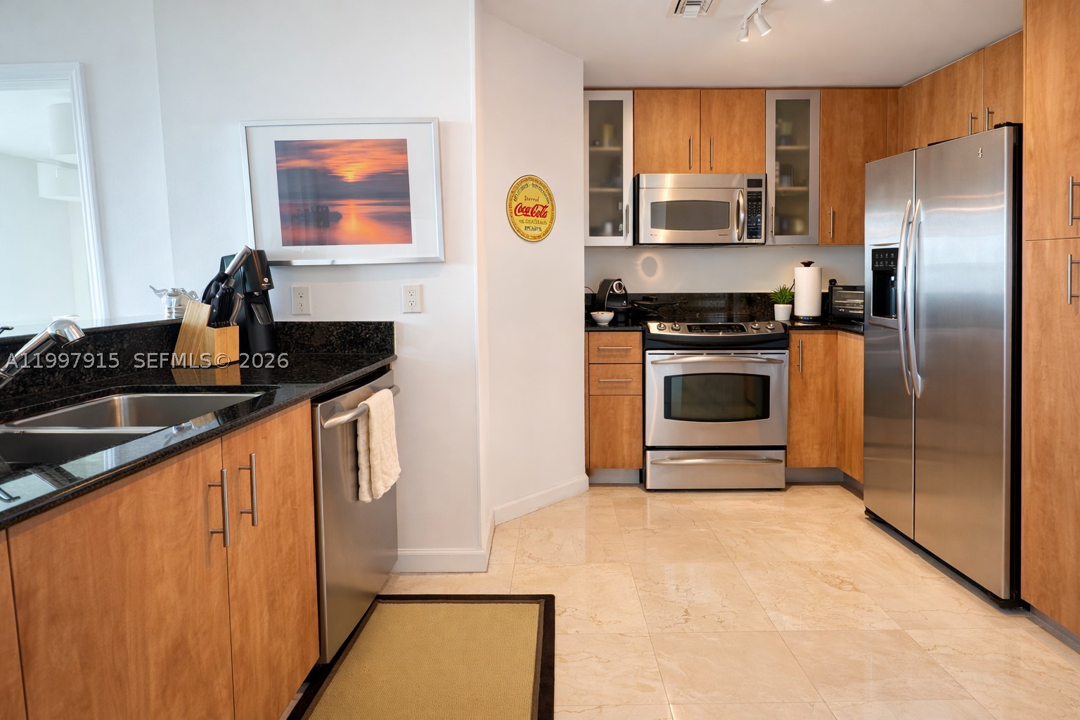 7900 Harbor Island Dr #706, North Bay Village FL 33141