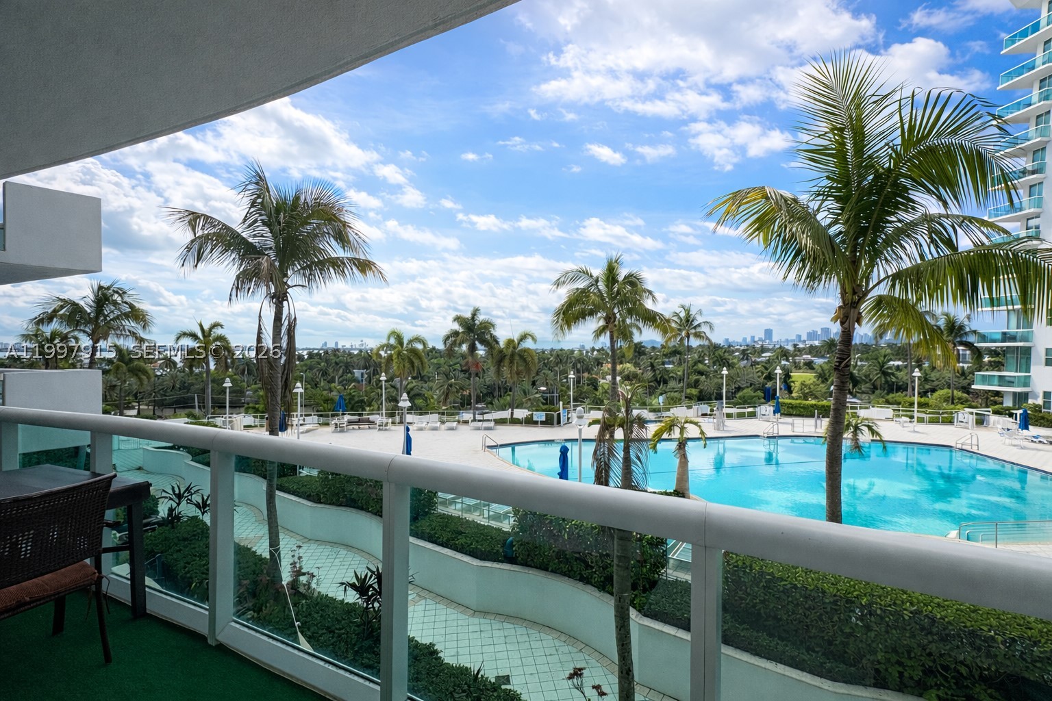 7900 Harbor Island Dr #706, North Bay Village FL 33141