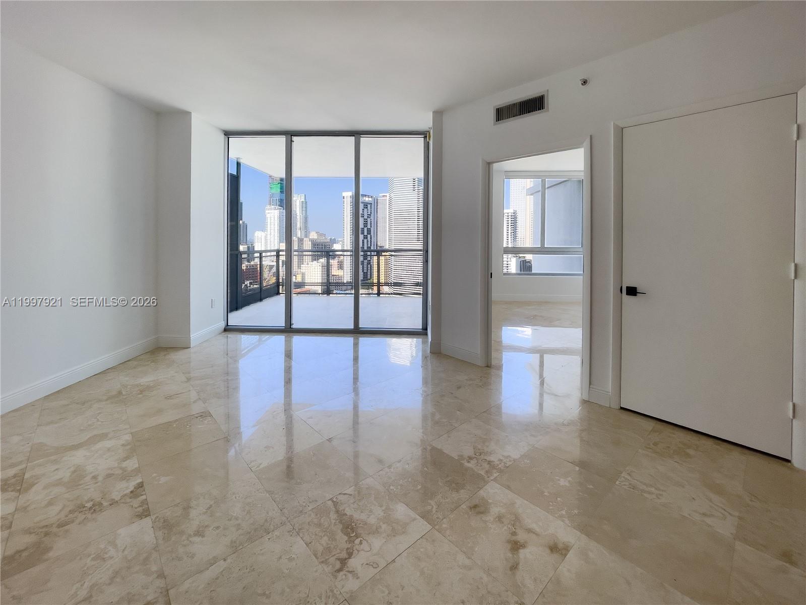 350 S Miami Ave #2509, Miami FL 33130