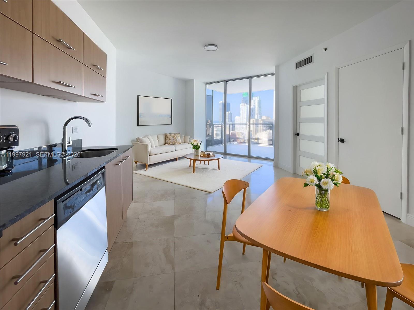 350 S Miami Ave #2509, Miami FL 33130