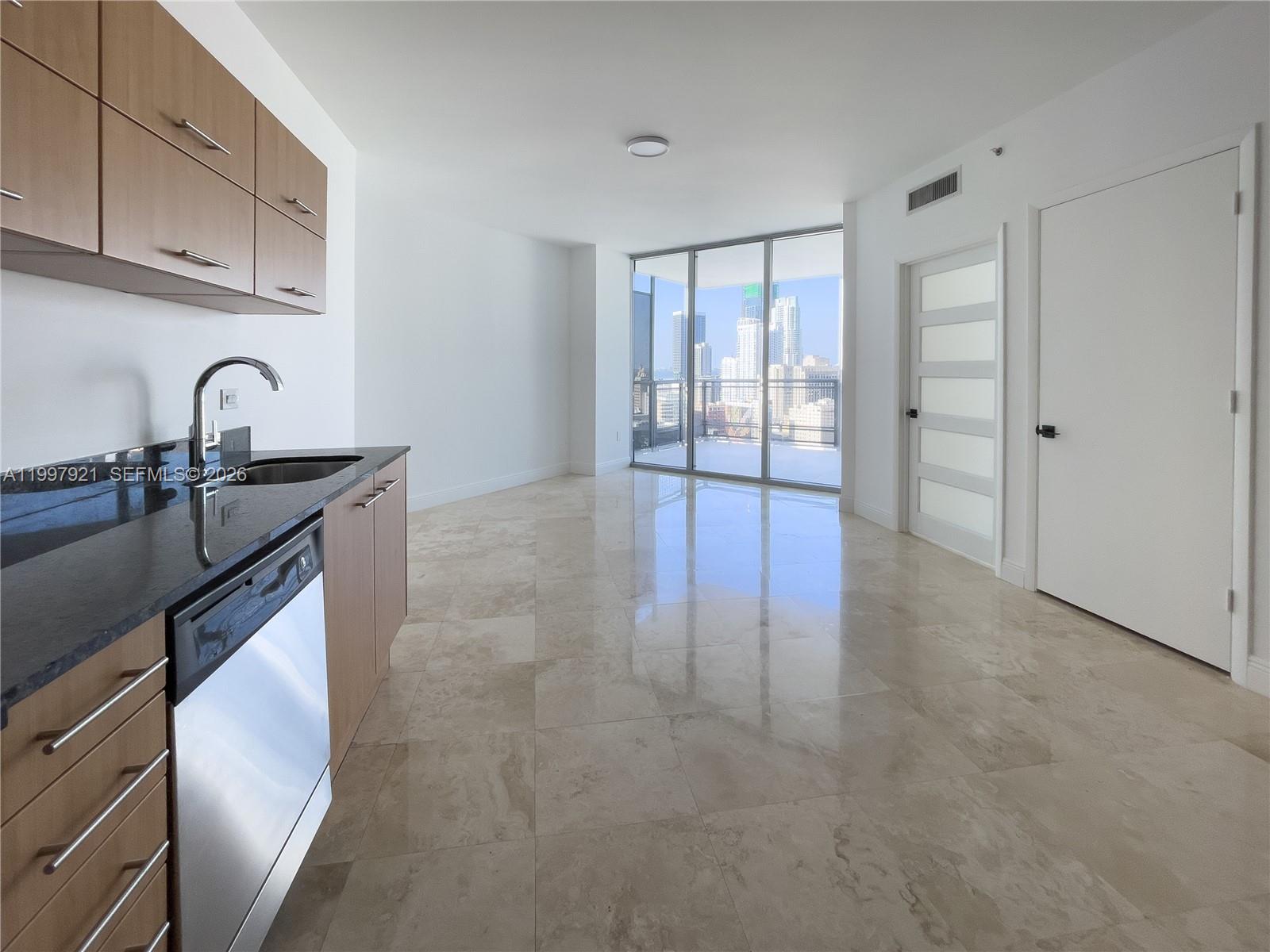 350 S Miami Ave #2509, Miami FL 33130