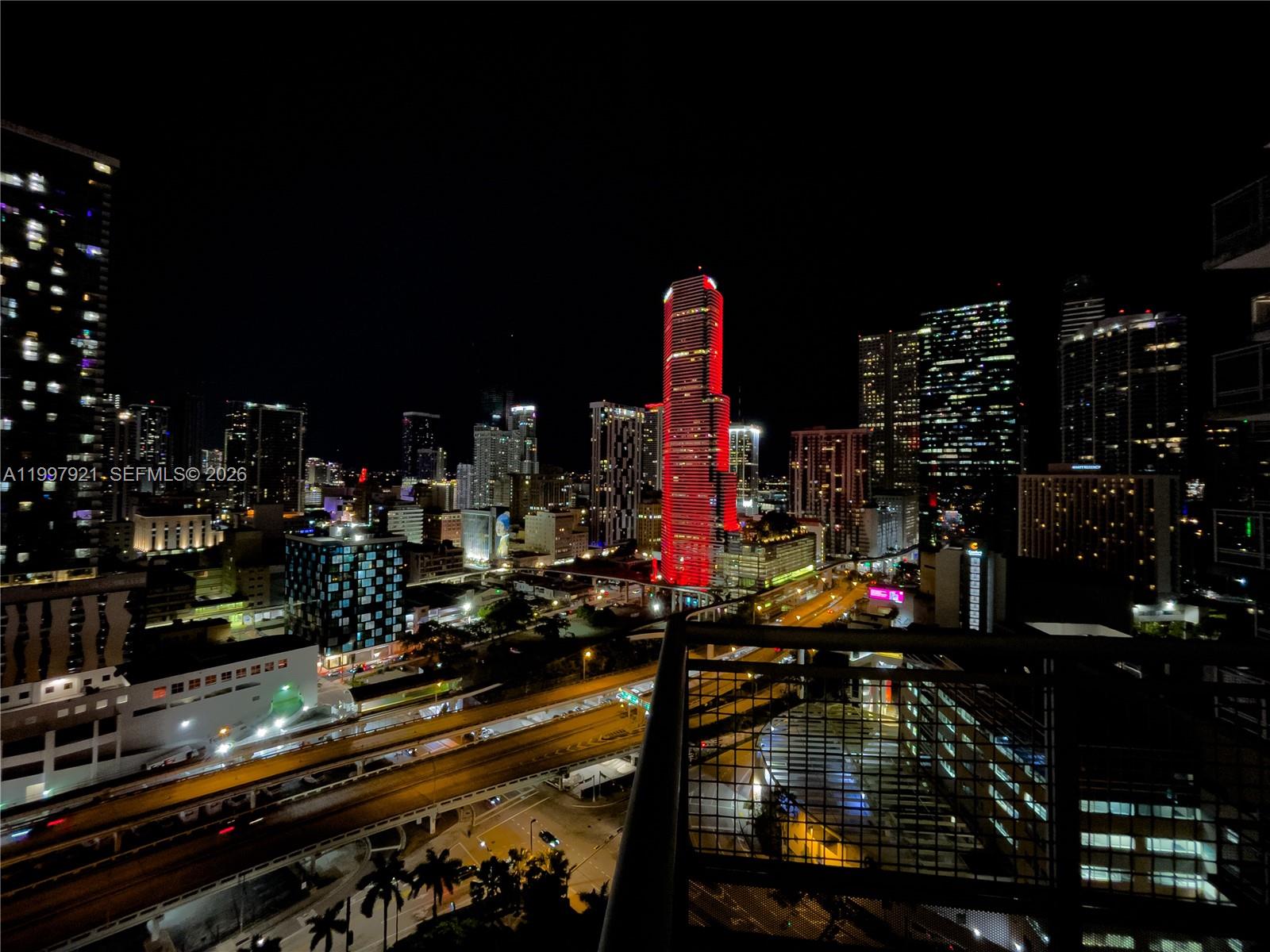 350 S Miami Ave #2509, Miami FL 33130
