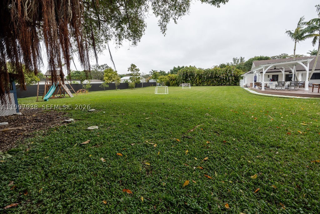 11301 SW 95th St, Miami FL 33176