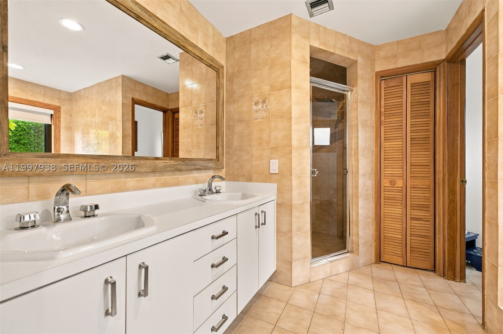 11301 SW 95th St, Miami FL 33176